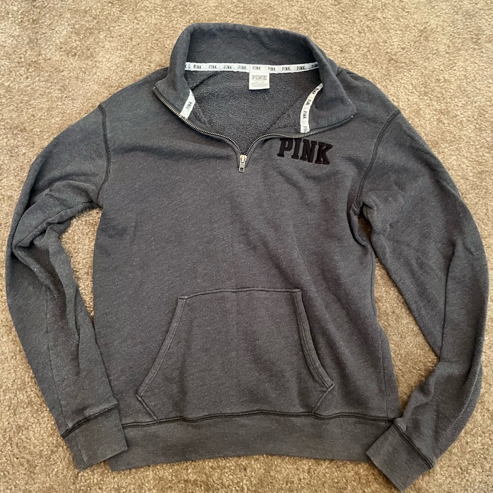 Victoria Secret PINK - 3/4 Zip Pull Over w/kangaroo pocket